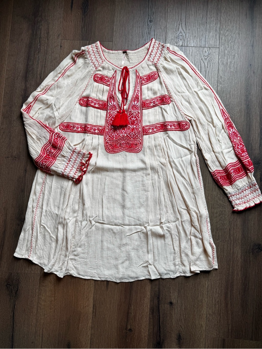 Free People Cream Tunic Blouse with Red Embroidery Peasant Bohemian size M